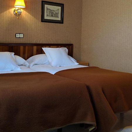 Hostal Talabart เลส ภายนอก รูปภาพ