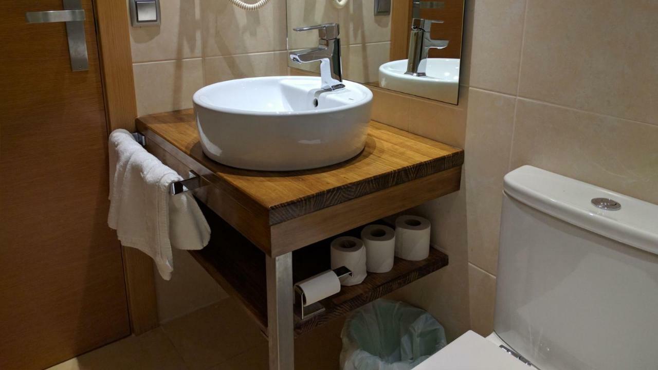 Hostal Talabart เลส ภายนอก รูปภาพ
