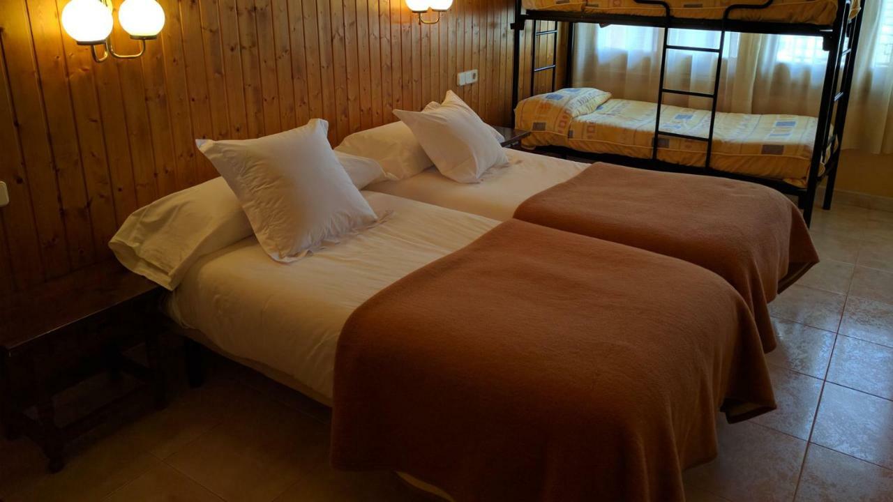 Hostal Talabart เลส ภายนอก รูปภาพ