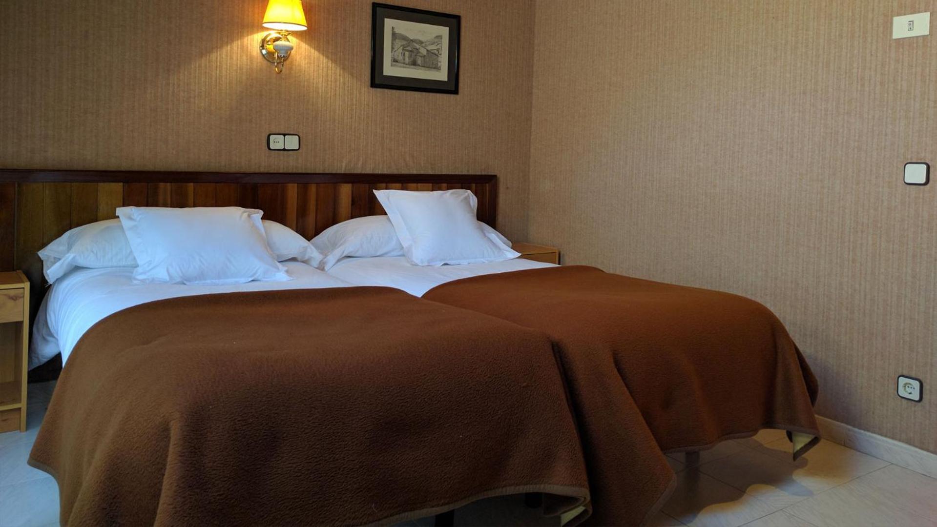 Hostal Talabart เลส ภายนอก รูปภาพ