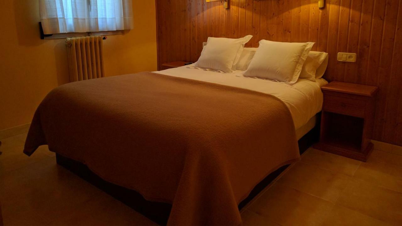 Hostal Talabart เลส ภายนอก รูปภาพ